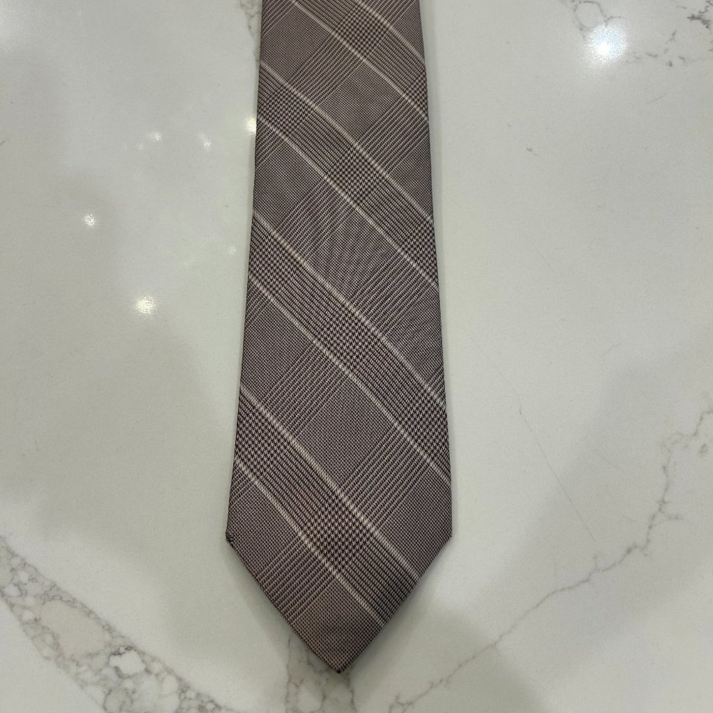 Royal Classic mens silk tie